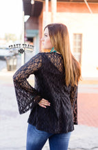 Load image into Gallery viewer, HARTLII LACE TOP BLACK