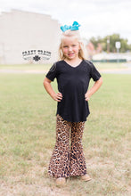 Load image into Gallery viewer, KIDS BRAZOS BELL FLAIRS -LEOPARD